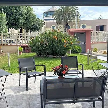 לינה וארוחת בוקר Nora Quartu SantʼElena